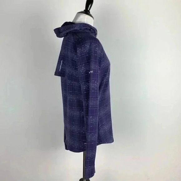 Nike running jacket sz M reflective hooded dry fit - Picture 4 of 12